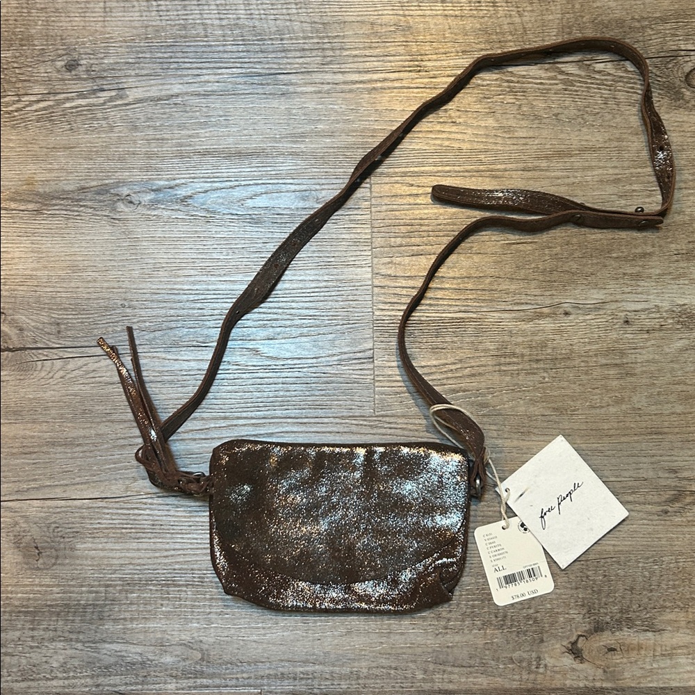 NWT/FREE PEOPLE/We The Free/ Rider Pyrite Crossbody Bag